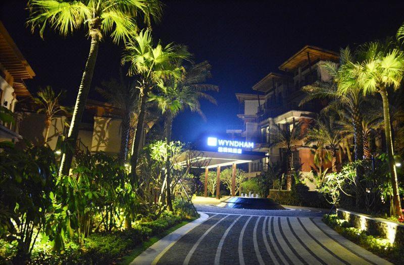 Wyndham Shenzhou Peninsula Hotel Wanning Buitenkant foto