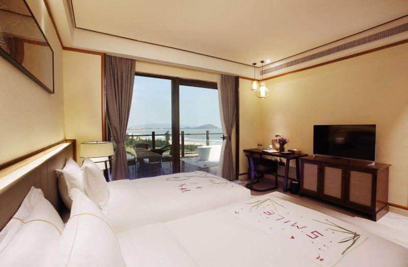 Wyndham Shenzhou Peninsula Hotel Wanning Buitenkant foto
